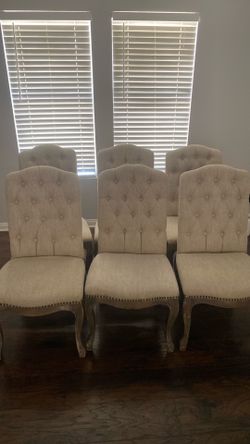 6 Dining room chairs