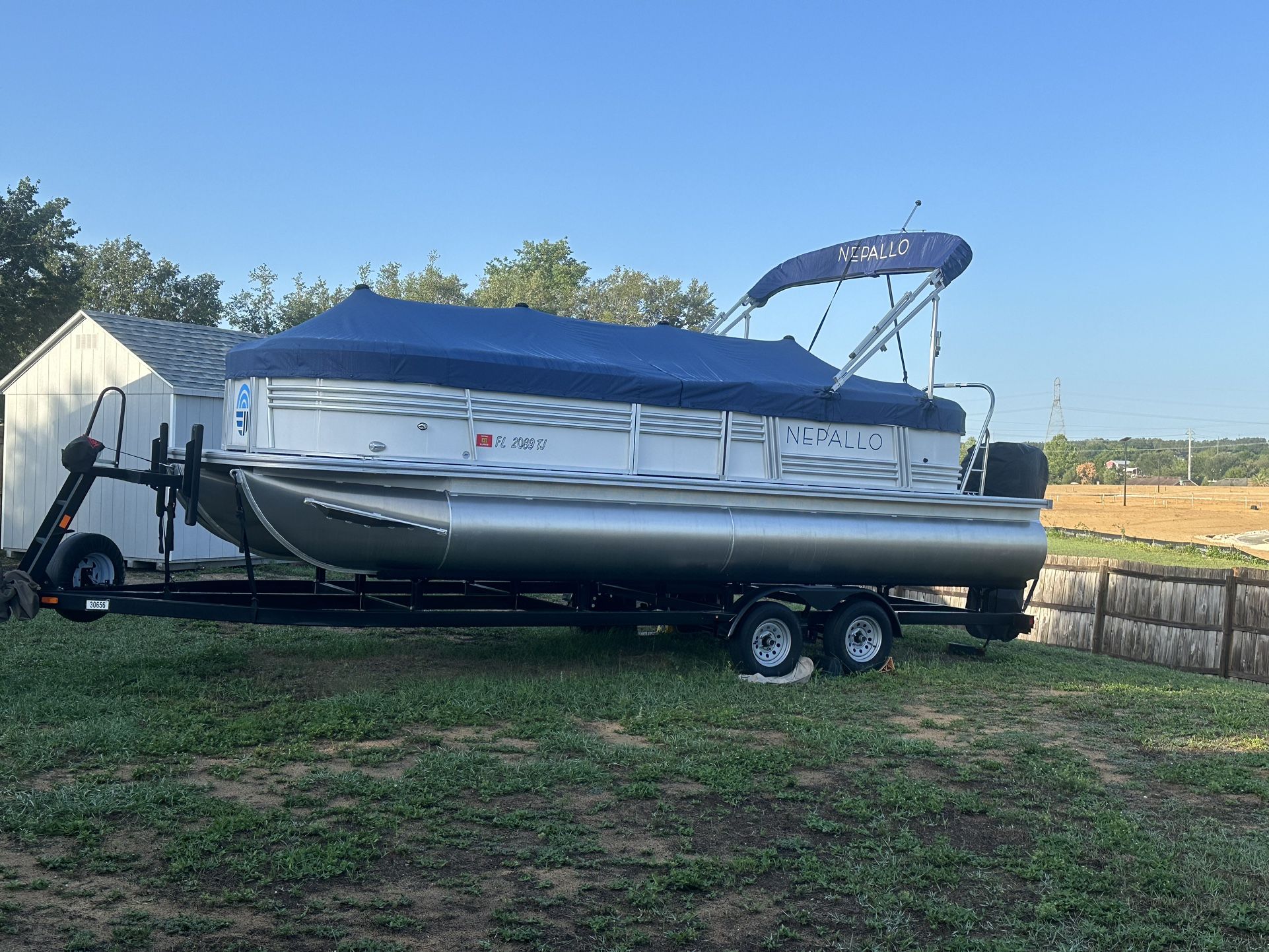 Nepallo New 2023 Pontoon Boat