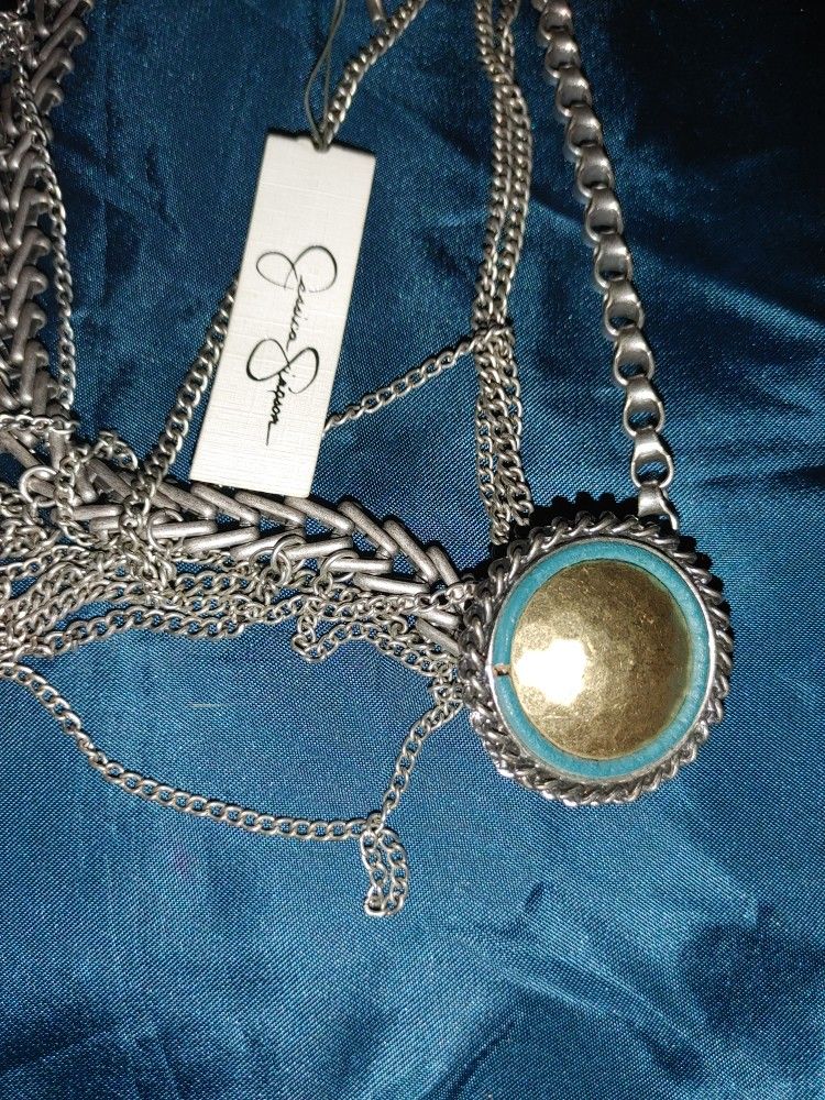 Jessica Simpson "Unchain My Heart" Necklace