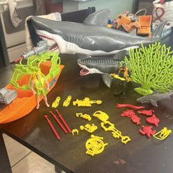 Kid Connection Shark Exploration Play Set, 31 Pieces