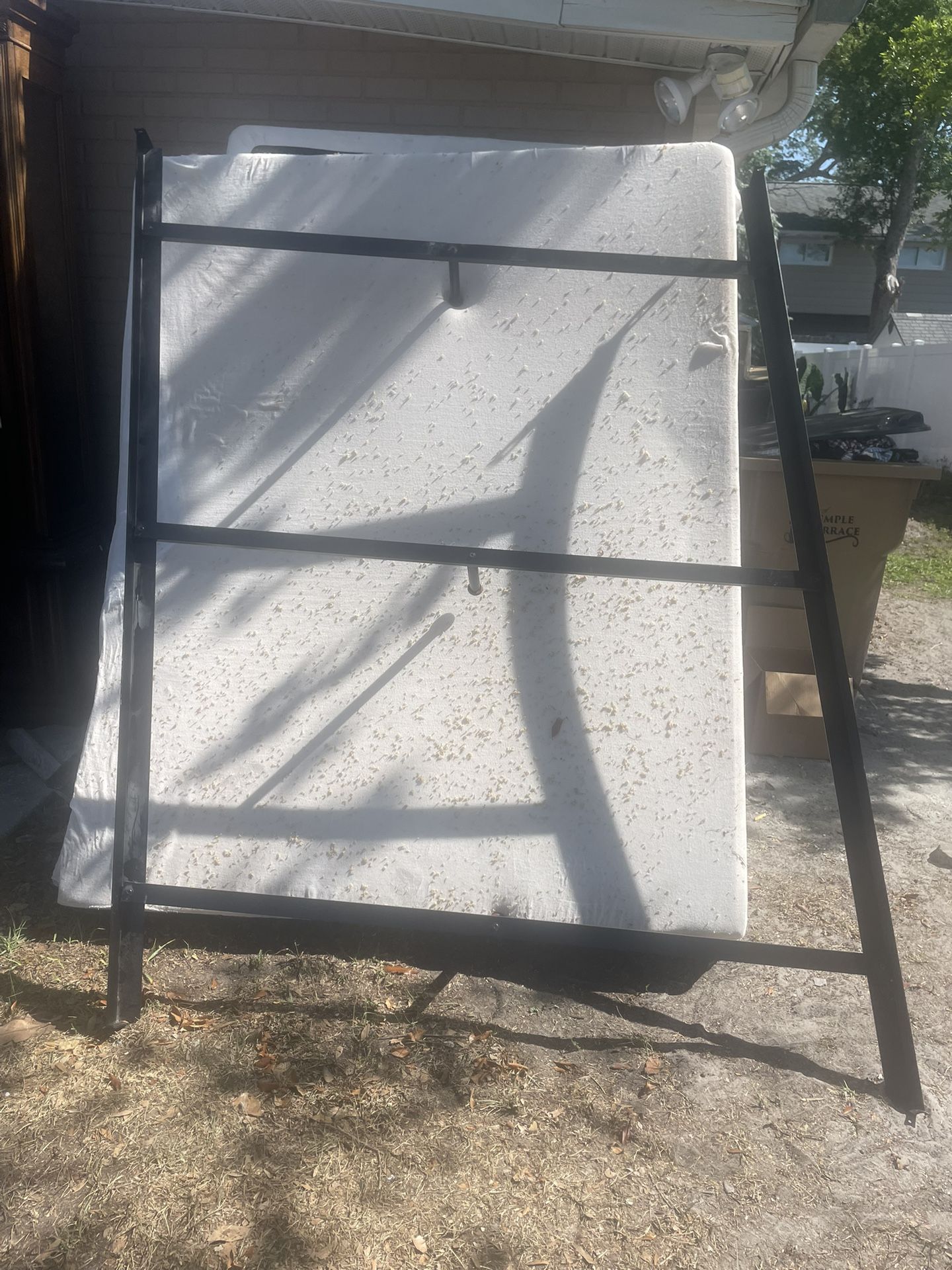 Adjustable Bed Frame 