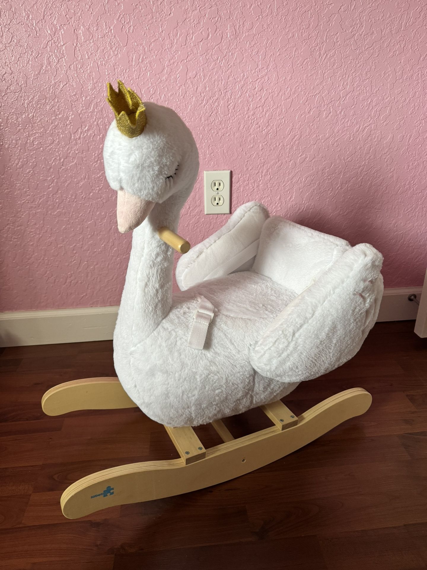 Swan Rocking Chair 