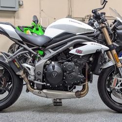 2020 Triumph Speed Triple S
