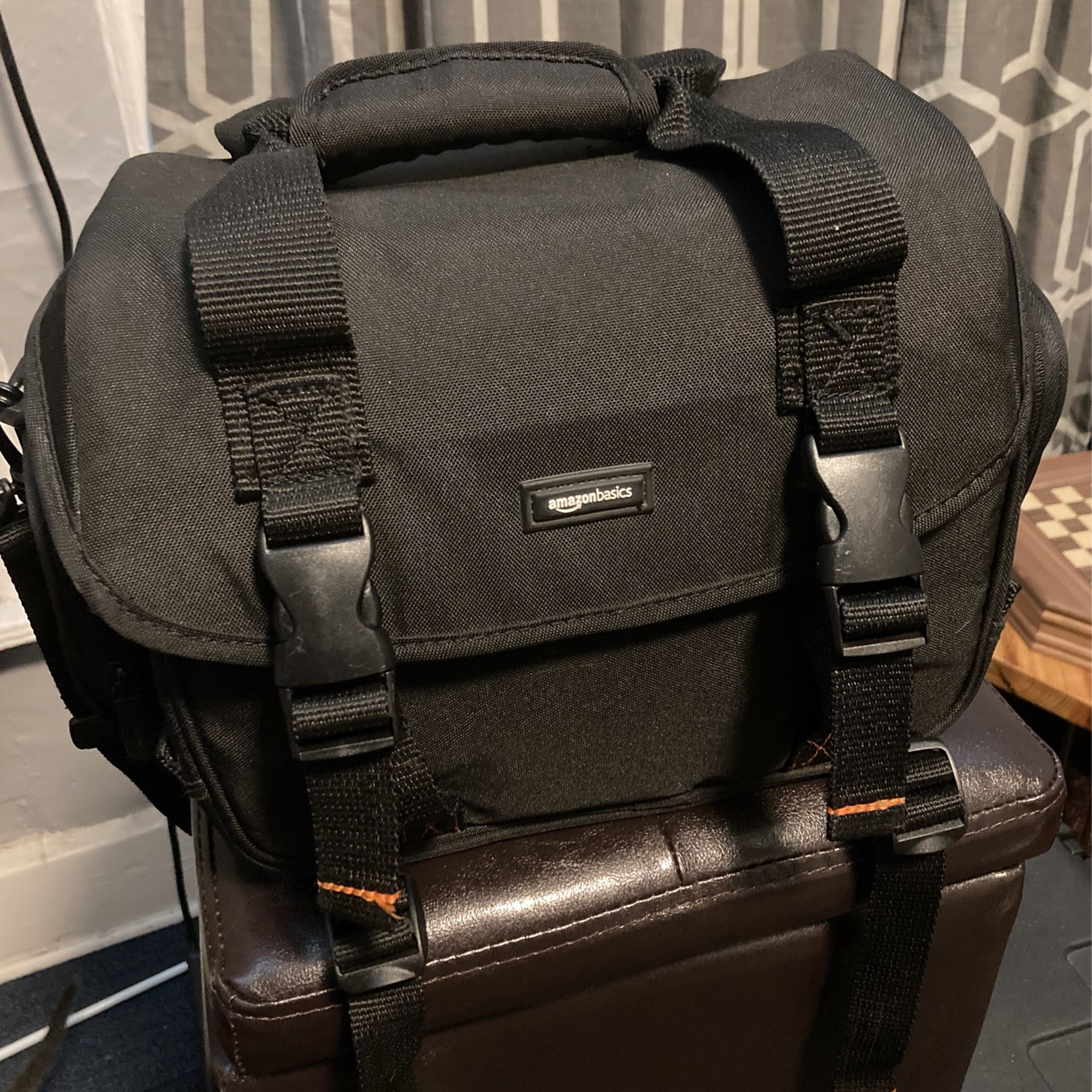 Amazon Basics Camera Bag