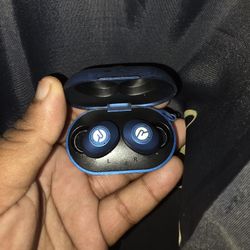 Raycon Earbuds Slightly USED 