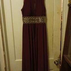 BEAUTIFUL FULL LENGTH PROM GOWN/DRESS  SIZE:10, R& M RICHARDS BRAND