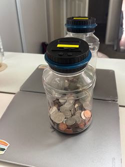 Digital clear coin jar