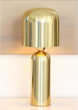 Cruiser’s Caché 15" Modern Domed Metal Table Lamp