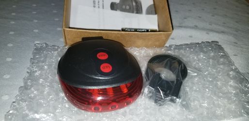 Bicycle taillight