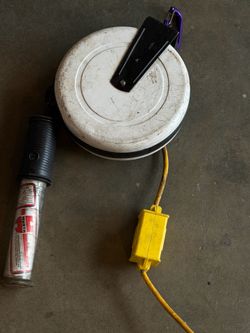 Heavy Duty Extension Cord Reel – Spring Loaded
