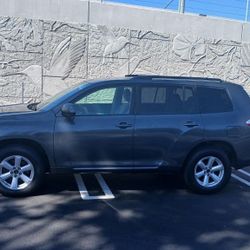 2008 Toyota Highlander Super Clean Inside And Out