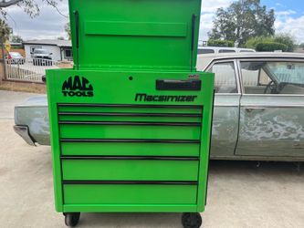 MAC TOOL BOX $2000obo