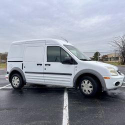 2013 Ford Transit Connect XLT (4 Cylinders N 2.0L MFI DOHC 121 CID)