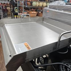 19.5 w in. 20 l in. Flat Grill 