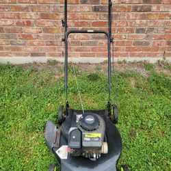 Poulan Push Lawnmower