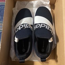 Boys 2 1/2 Brand New With Box Adidas Shoes