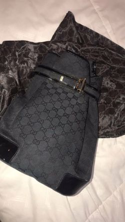 Gucci hang bag/pack bag