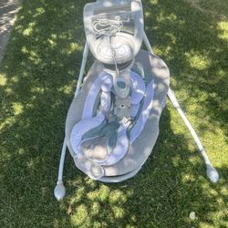 Baby swing 