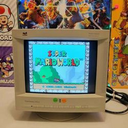 ViewSonic 15" VGA CRT 15GA Retro Gaming Monitor Display Screen w/ Speakers