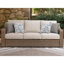 Laguna Heights Outdoor Patio Sofa 