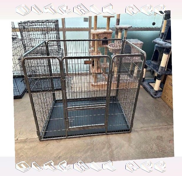 example open Firm Metal Dog Crates - Stable and Secure