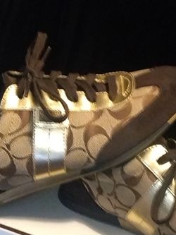 COACH TENNIS SHOES-