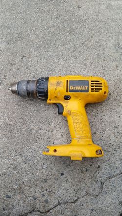 DW959 18V Cordless 1/2" Drill/Driver