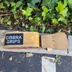 Cobra Grips