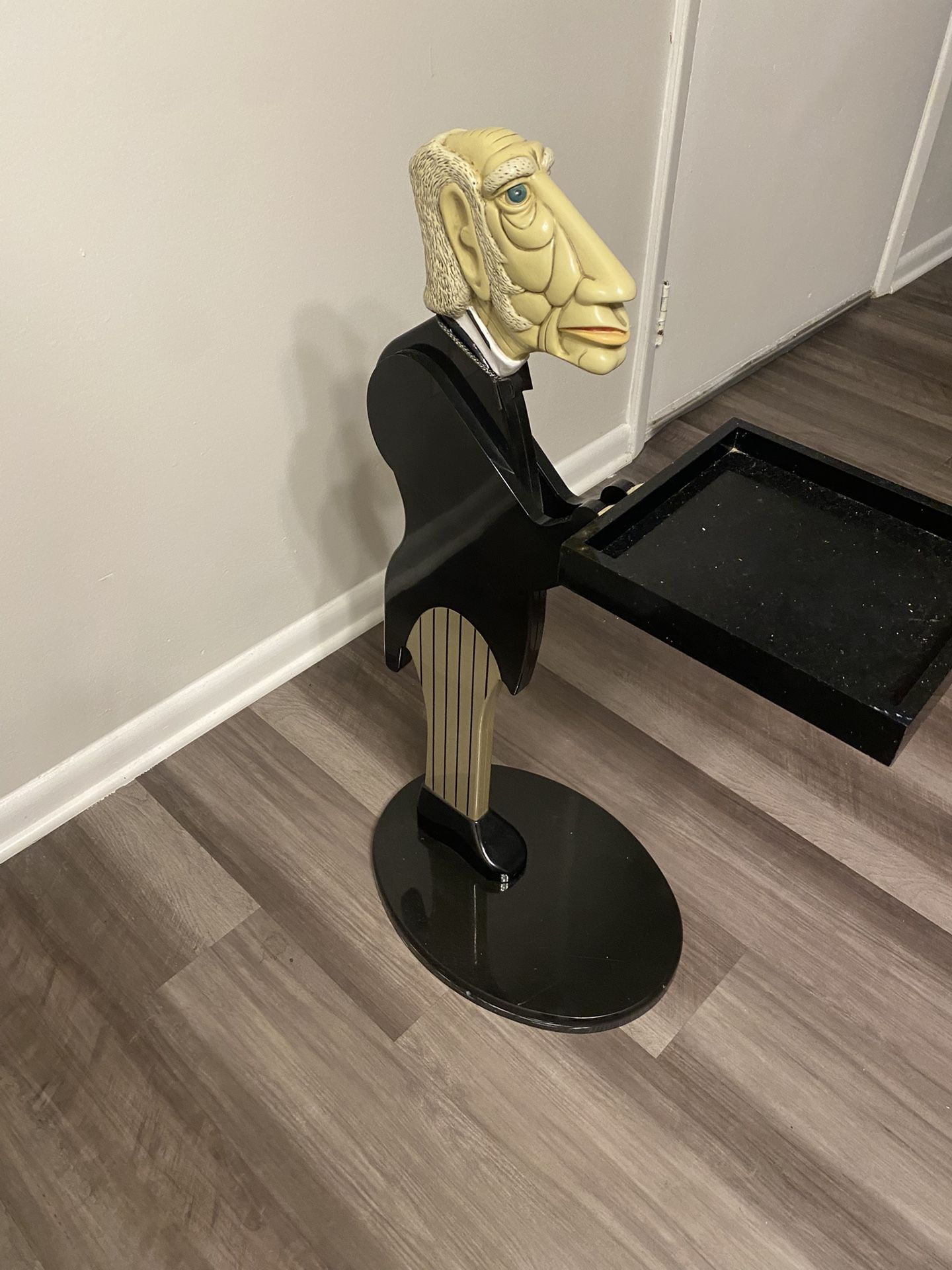 James The Butler Drink Holder