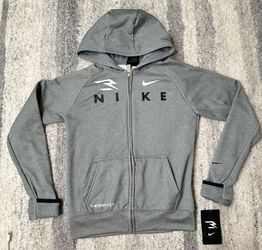 Nike therma-fit gray jacket for boys size Small 8-10yrs