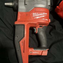 Milwaukee M18 Fuel Pro PEX Tool 