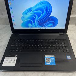 Laptop Hp 15.6” Display Touchscreen 