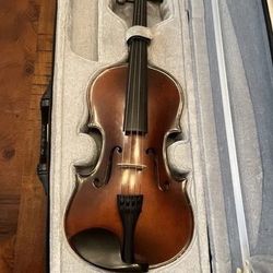 3/4 Size Violin with Case and Bow