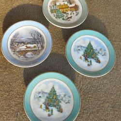 Miniature AVON Christmas Plates Ornaments. Adorable! Vintage. 