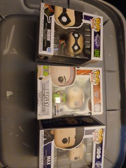 Funko pops different ones wwe Bayley, mad max and robin