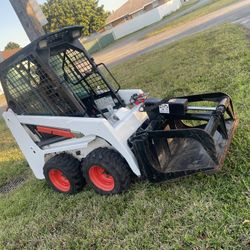 Mini-bobcat