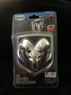 Reese lighted hitch cover