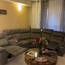 Double Reclining 3-piece Sectional