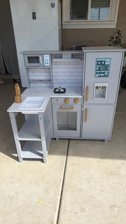 Kitchen toys