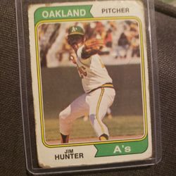 1974 Topps Baseball Cards #7 Jim Hunter