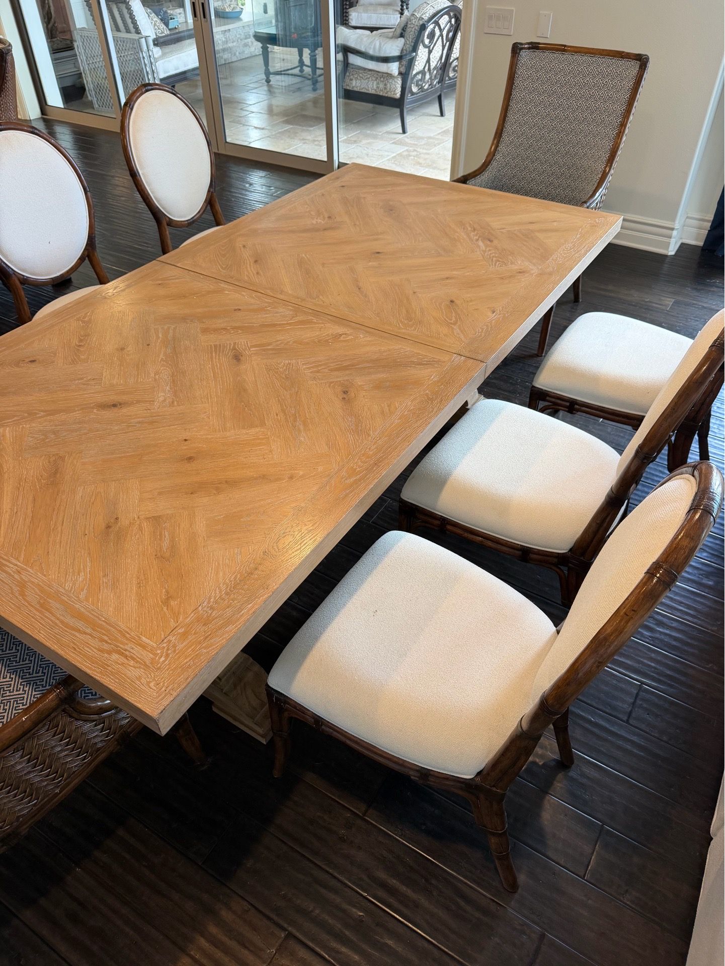 Tommy Bahama Dining set with chairs