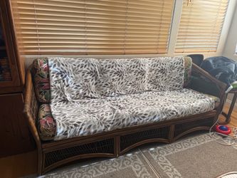 Vintage rattan couch and chair