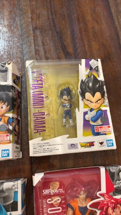 Mini daima Sh figuart vegeta