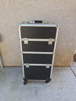 Rolling Makeup Train Case on Wheels