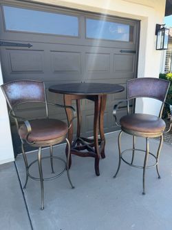 Bar table with 2 chairs