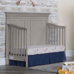Baby Crib 