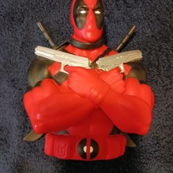 2011 Deadpool Bust Bank 