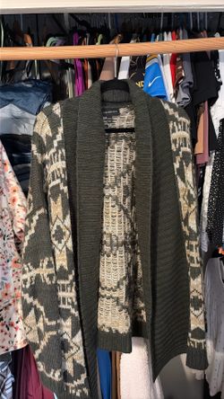 Women’s Sweater Cover Up