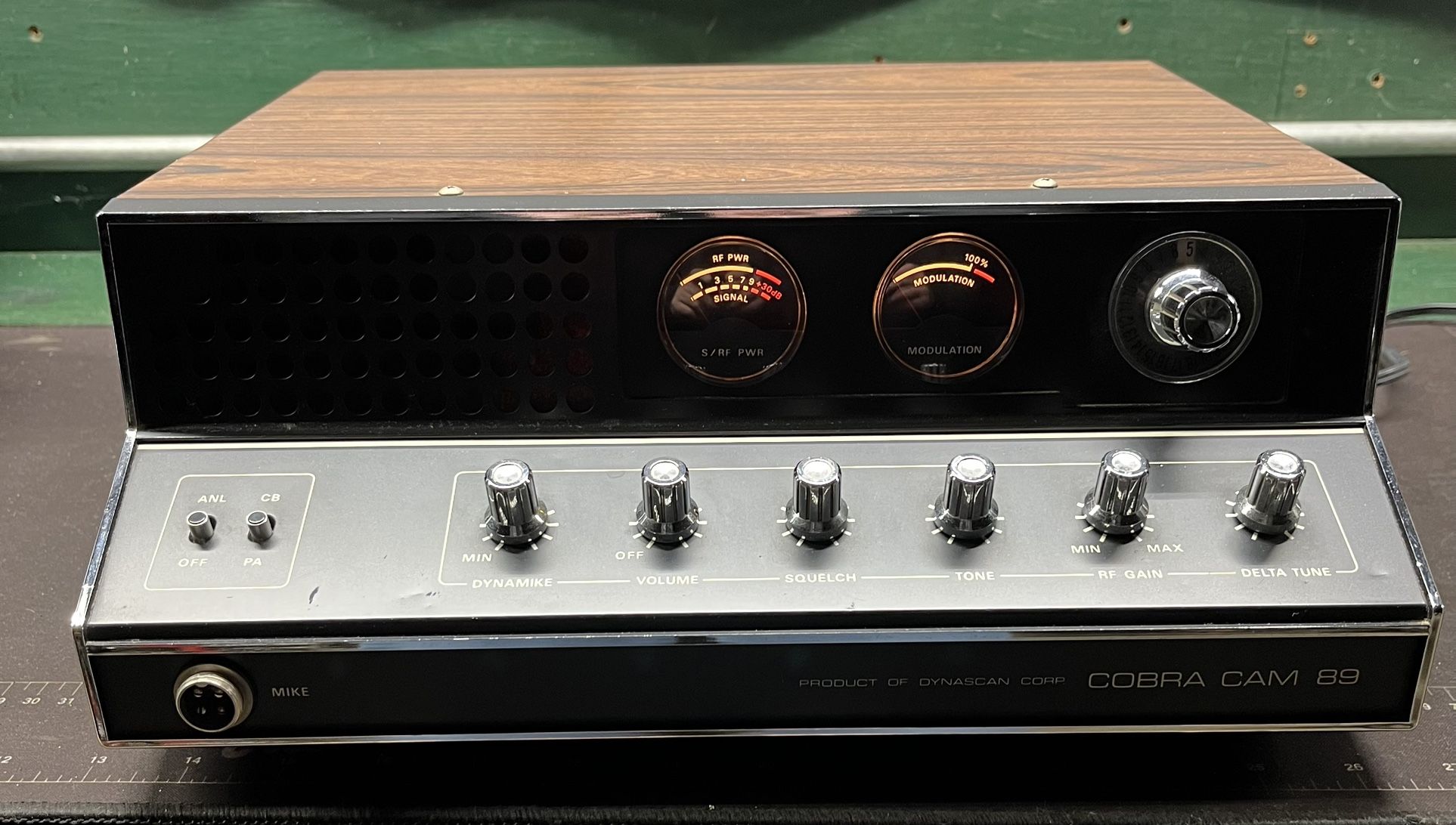 Cobra Cam 89 CB Radio