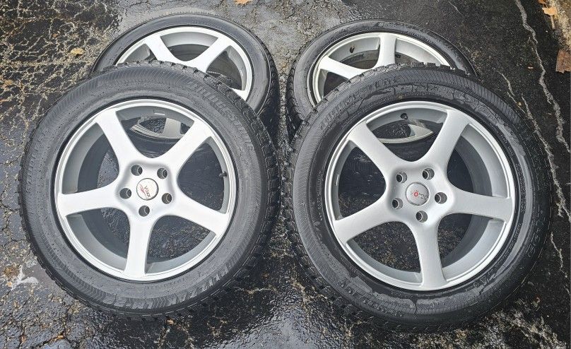 18" VOXX WHEELS - BRAND NEW BLIZZAK WINTER TIRES - MADE IN ITALY - 5x114.3 - 255/55/18